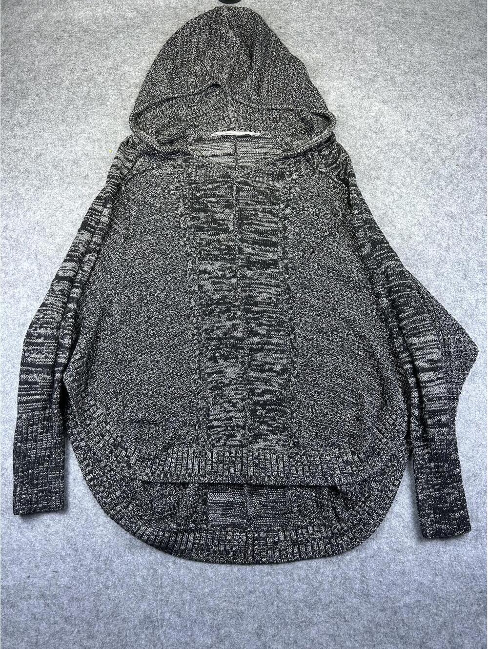 Athleta Sweatshirt Hooded Borealis Sweater Knit Merino Wool EUC Size Small